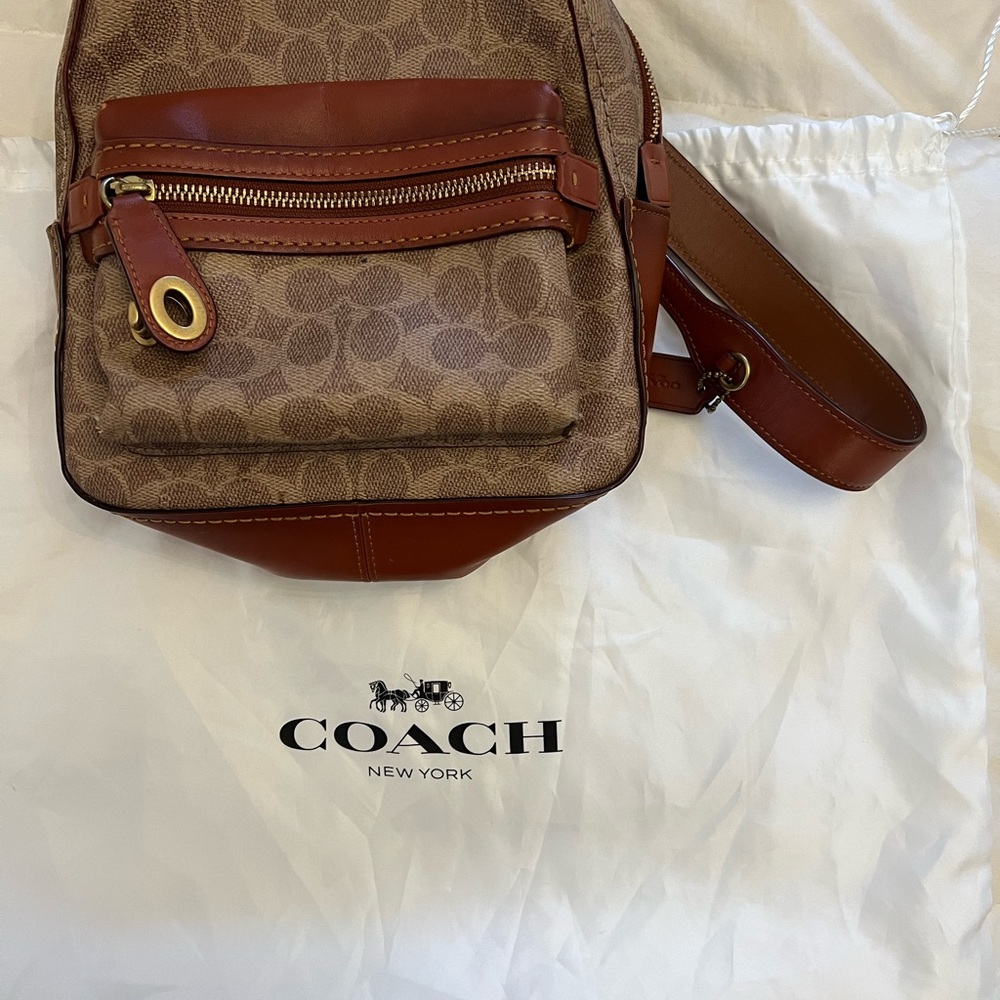 Coach Campus Backpack Mini - Picture 2 of 3